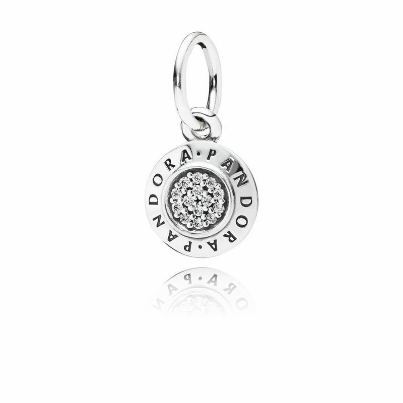 Pandora Signature Pendant Silver Egypt CP7683152